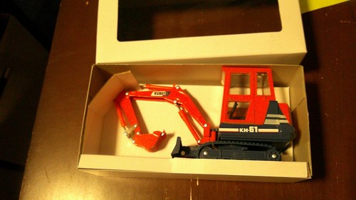 Kubota backhoe tractor - kh-61,