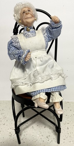 Vtg granny old woman grandma - granny,