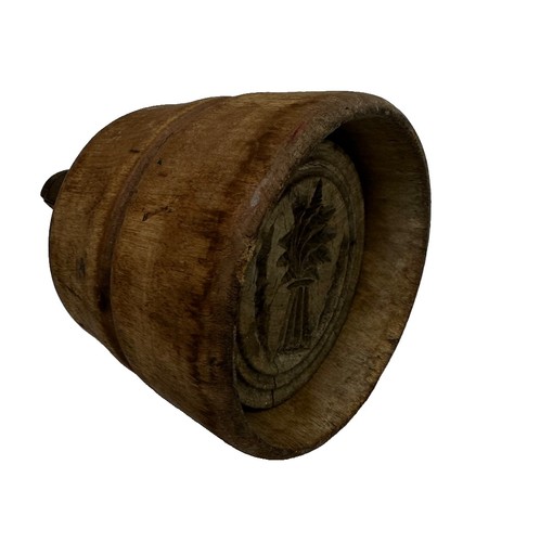 Primitive antique vintage - antique,