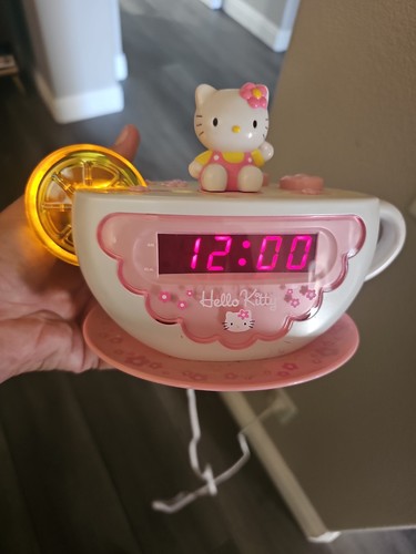 Hello kitty radio alarm - kitty,