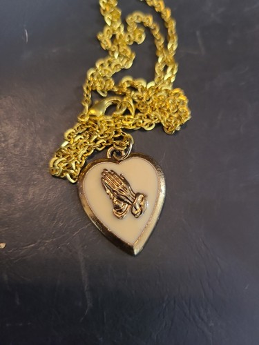 Vintage necklace medal praying - vintage,