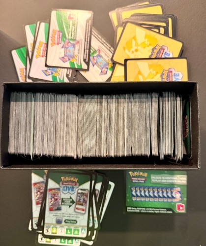Pokémon trading card - trading, game
