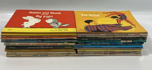 Lot vintage scholastic - of,