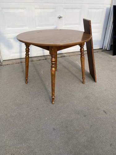 Ethan allen heirloom maple - ethan,