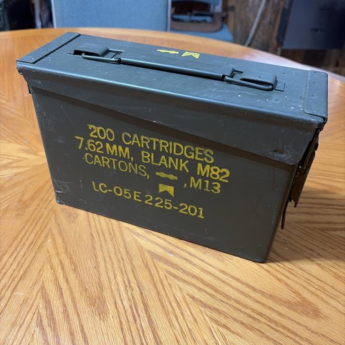 Vintage usa military ammo box - usa,