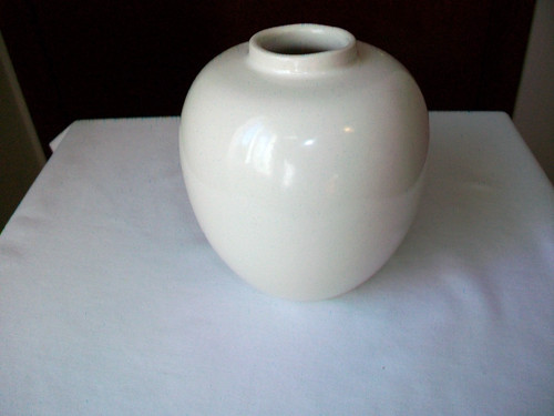 Vintage hyalyn pottery - hyalyn, vase