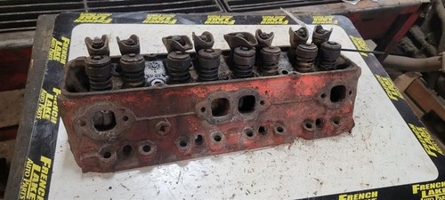 Cylinder head 350 - cylinder,