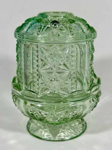 Green indiana glass stars - indiana,