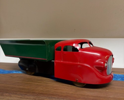 Vintage wyandotte pressed - vintage,