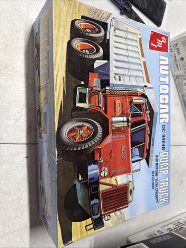 Amt autocar dump truck - truck,