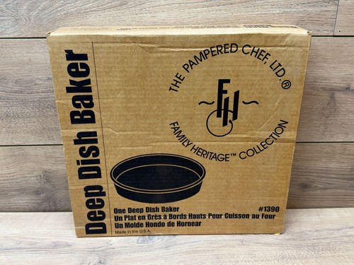 Pampered chef 1390 deep dish - deep,