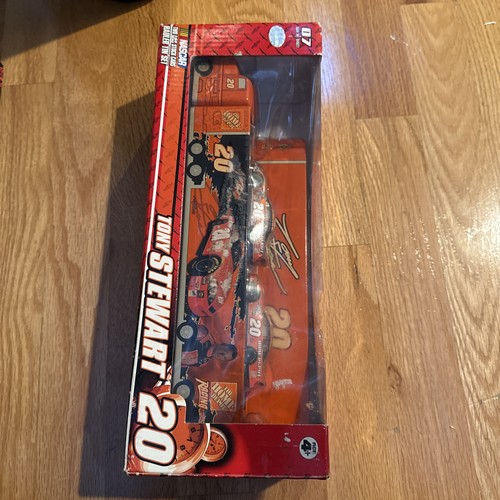 Tony stewart nascar hauler - tony,