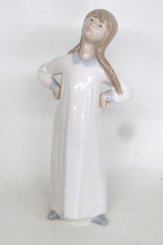 Lladro spain girl stretching - girl,