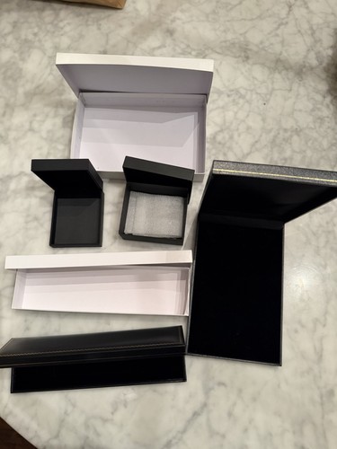 Mix lot jewelry - jewelry, boxes