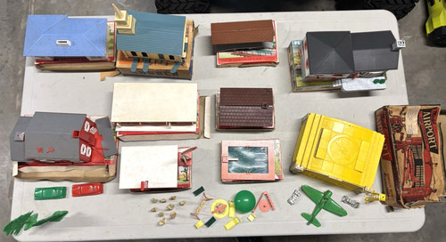 Vintage plasticville and - vintage,