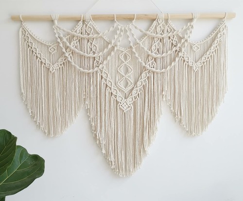 Large macrame wall hanging - large,