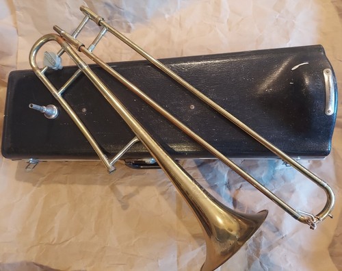 Holton tr602 trombone - tr602, with