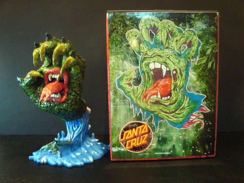 The creature from black - creature,