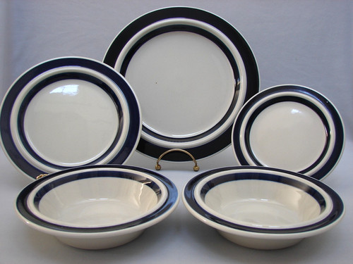 5pc arabia blue anemone - arabia,