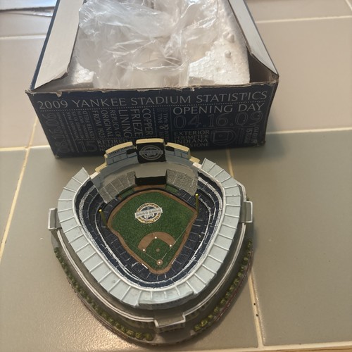 Yankee stadium replica - yankee,
