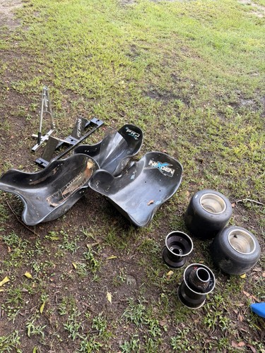 Dirt racing kart - dirt, go-kart