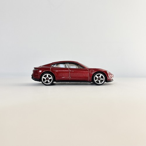 Hot wheels porsche - hot, taycan