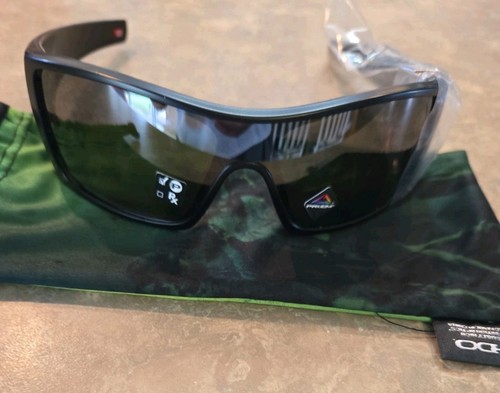 Oakley batwolf matte - 🔥,