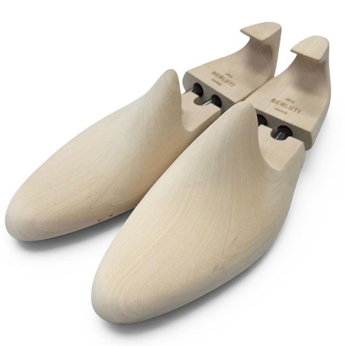 Berluti wooden logo shoe - logo, tree