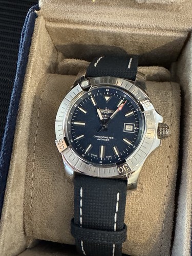 Breitling avenger 43mm - breitling, blue