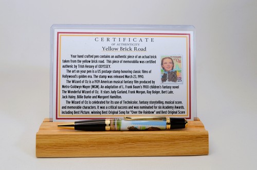 Pen featuring wizard oz - wizard, of