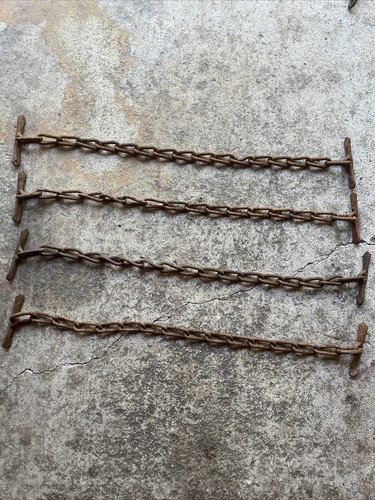 Old farm steampunk chain - (1),