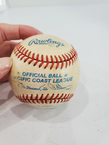 Vintage signed baseball ball - vintage,