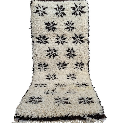 Vintage handmade rug moroccan - handmade,