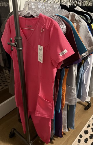 Medical scrubs set work week - 5,