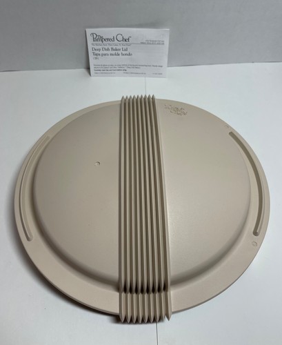 Pampered chef deep dish - deep, baker