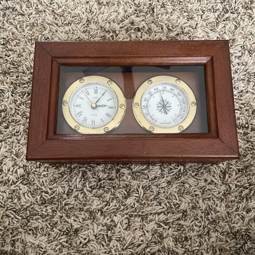 Desk clock and thermometer - clock,