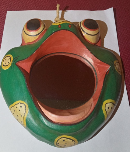 Vtg indonesian frog wall - frog,