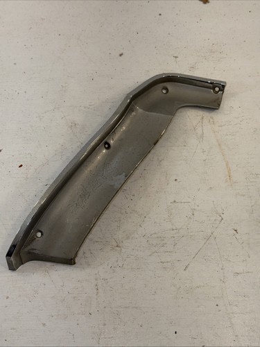 Oem mopar 2582592 fender - rh,