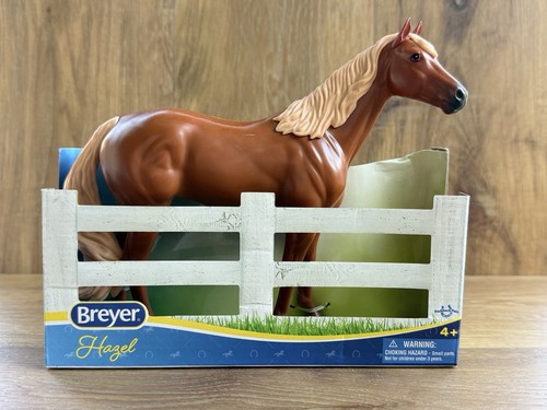Breyer world - of, paddock