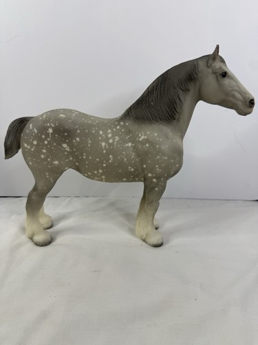 1987 breyer dapple gray - breyer,