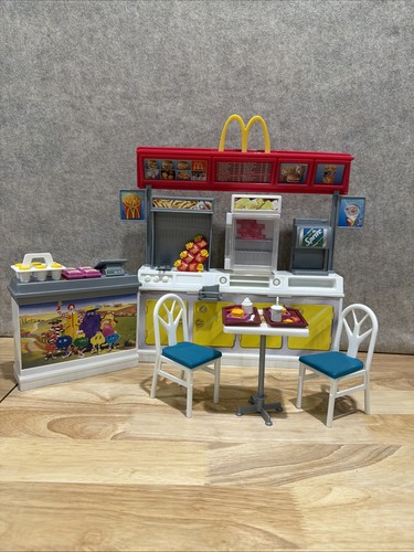 Vintage barbie mcdonald fun - mcdonald's,