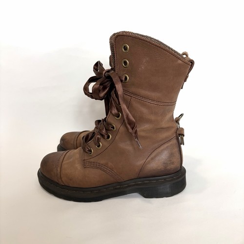 Martens triumph aimilita - martens,