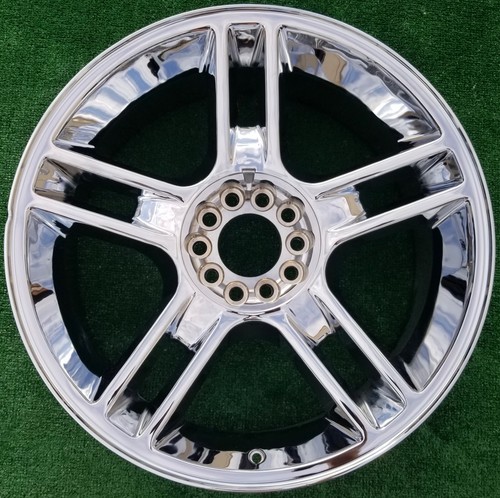 Chrome ford harley davidson - chrome,