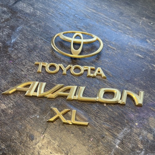 1999 toyota avalon - xl, trunk