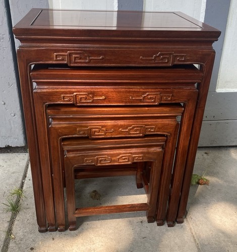 Chinese rosewood nesting