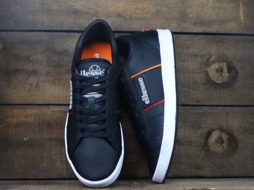 ELLESSE