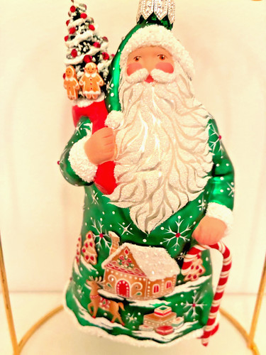 Patricia breen bountiful claus - patricia,