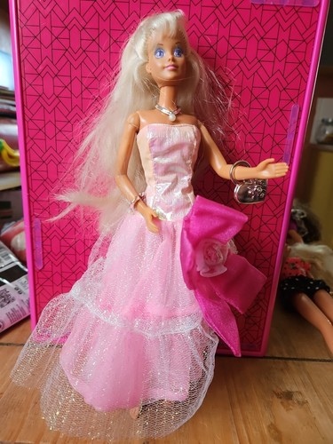 Pearly princess sindy - pearly,