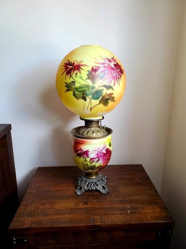 Antique very large parlor hand - parlor,