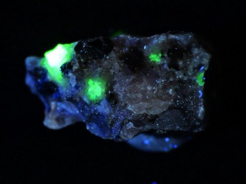 Datolite with willemite - datolite,